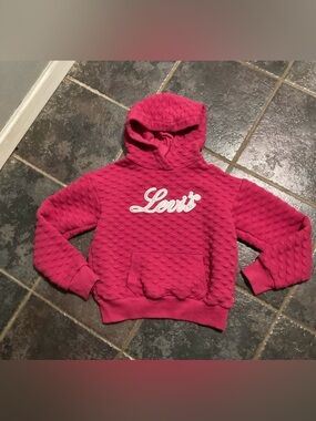 Levi's Quilted Hoodie in Hot Pink with White Script Logo Girls Size L